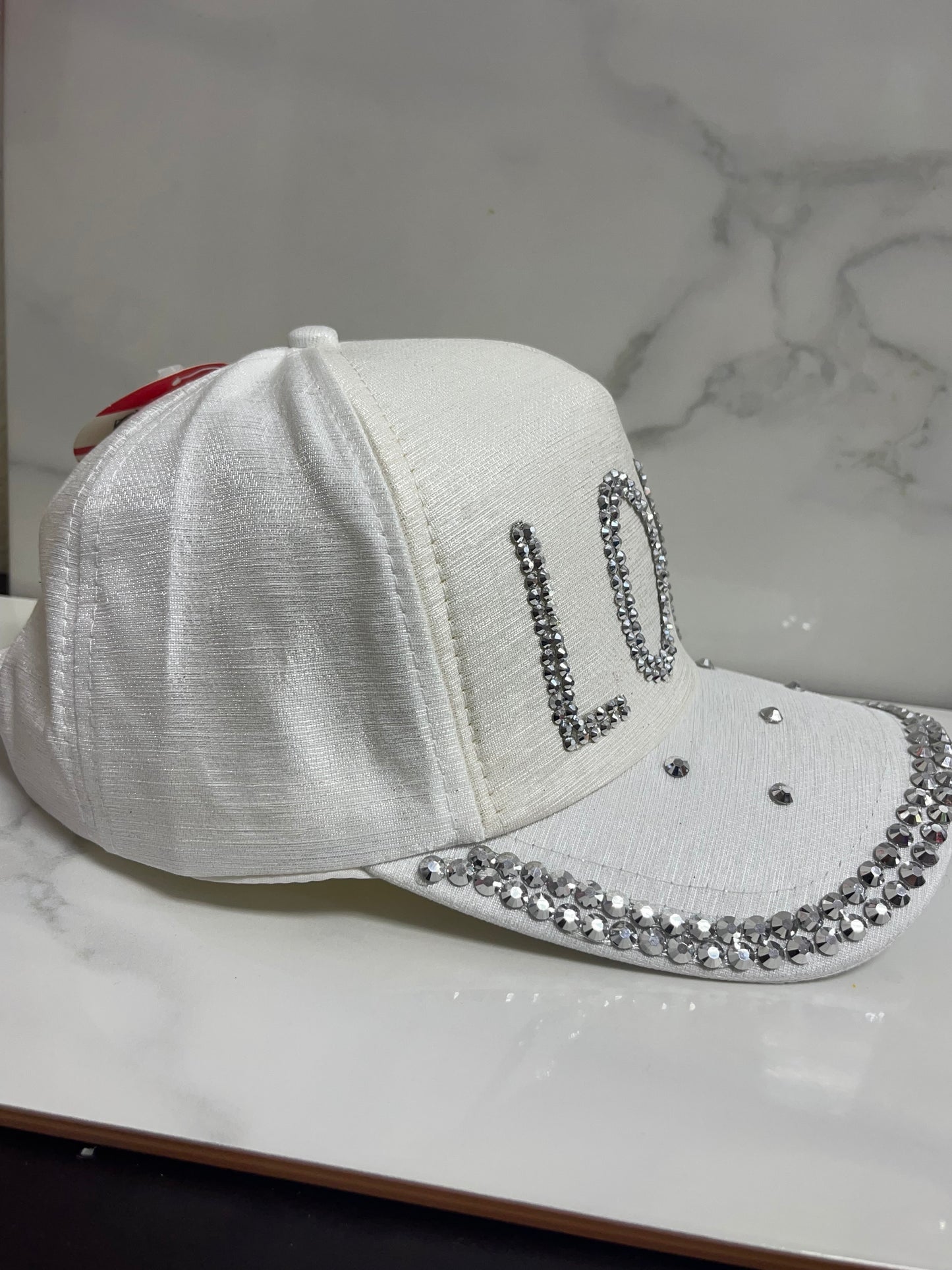 caps