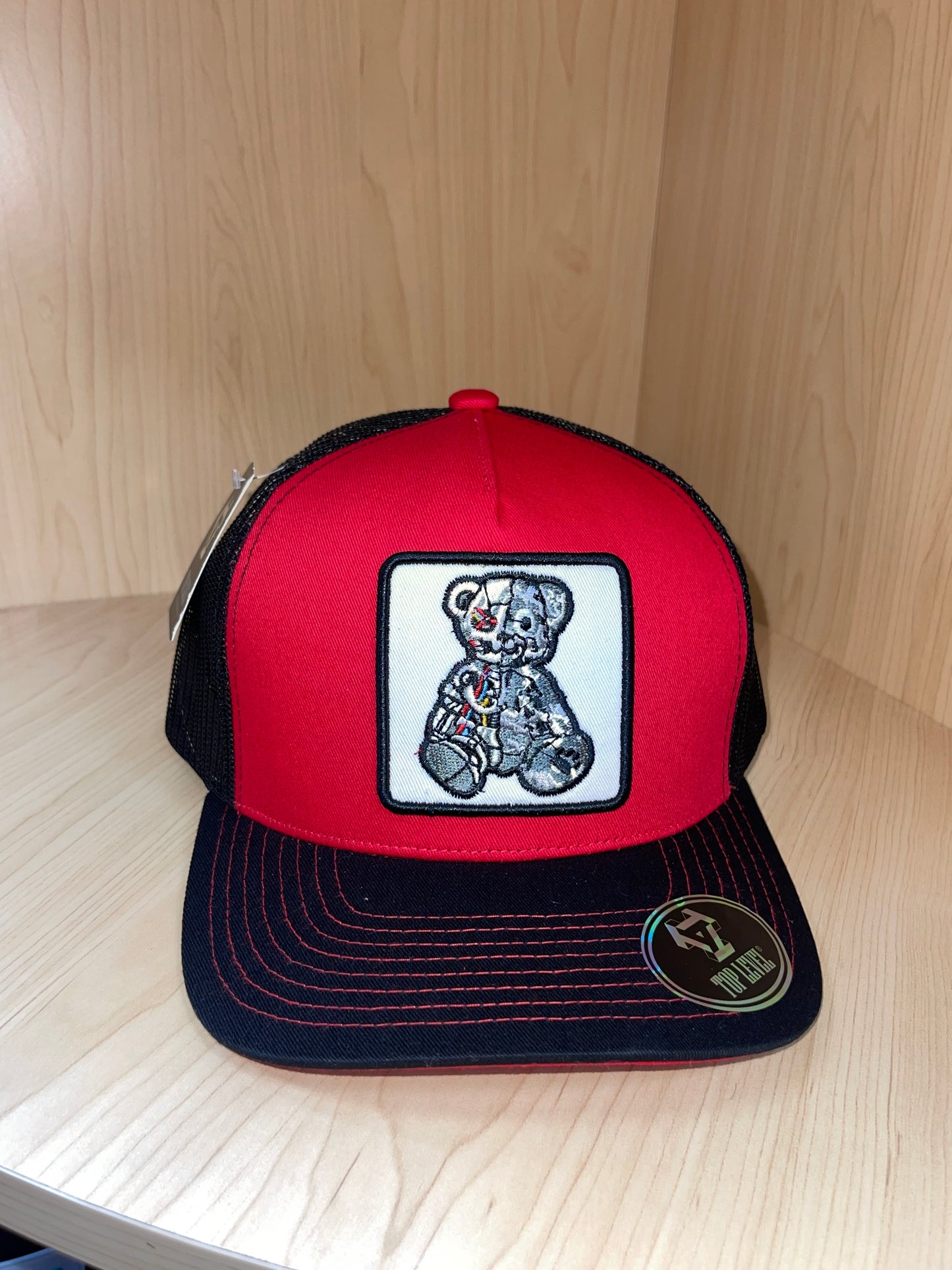 caps