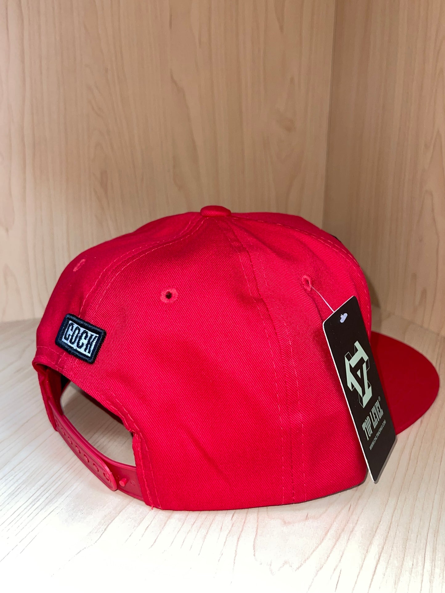caps