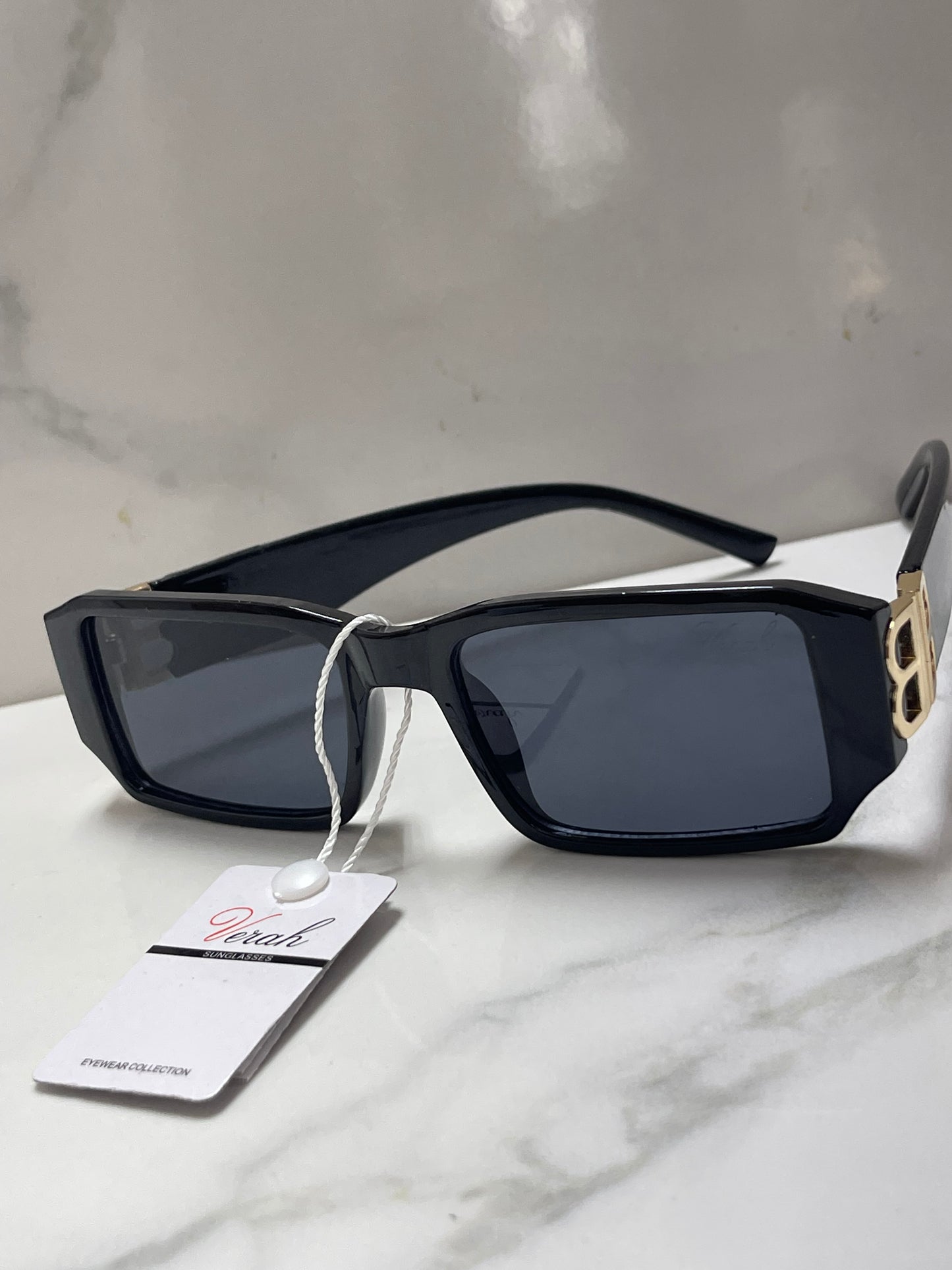 Sunglasses  Excellent quality and price shipped fast
