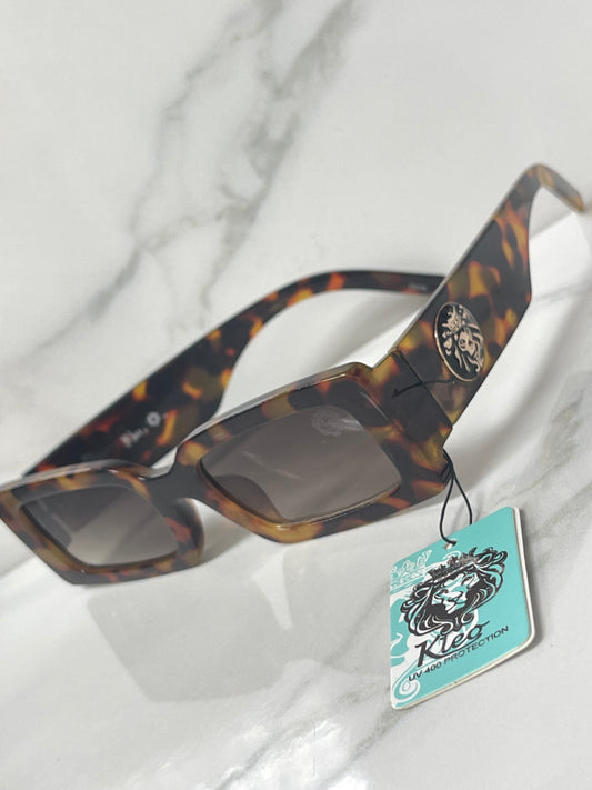 sunglasses b